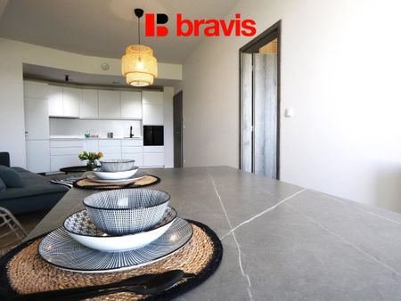 Pronájem bytu 2+kk 67 m2 - Fotografie 4