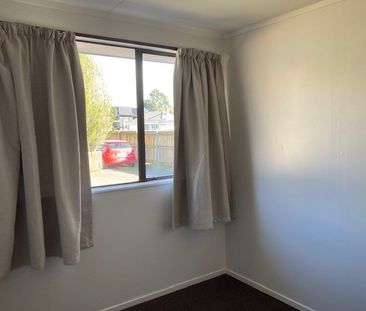 This tidy three-bedroom property is an absolute gem, perfectly situ... - Photo 5