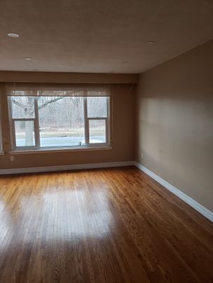 For Lease - 247 Waverly Street, Oshawa, Ontario - Photo 1