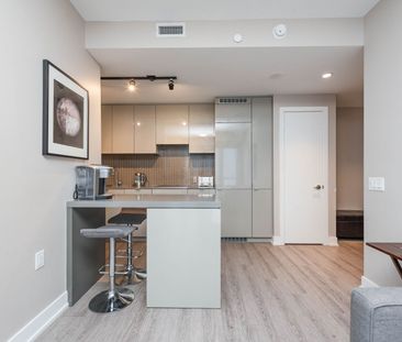 For Lease - 7 Grenville Street, Toronto, Ontario - Photo 6