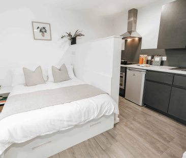 Bronze Studio - Photo 5