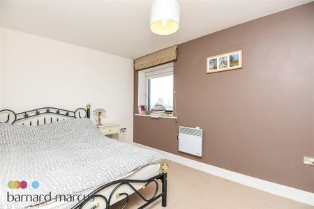 Holland Gardens - Photo 4