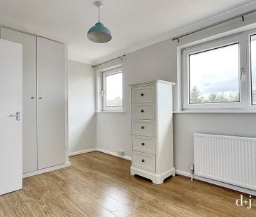 3 bedroom end of terrace house to rent - Photo 6
