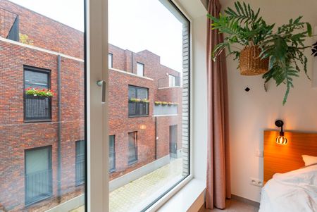 Recent en uiterst energiezuinig duplex appartement aan Park Spoor Noord. - Photo 3