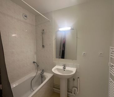 Location Appartement 2 pièces 45m² - Photo 5