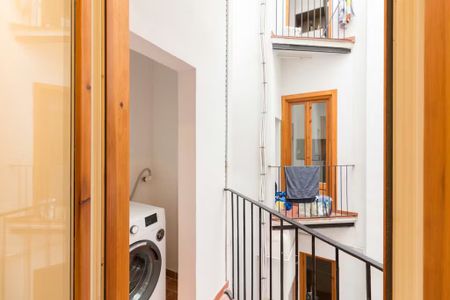 Carrer La Rambla, Barcelona, Catalonia 08002 - Photo 5