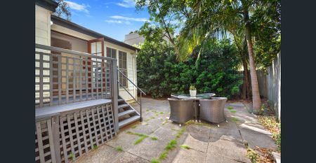 Tranquil Federation Home with Walk-to-Everywhere Convenience - Photo 5