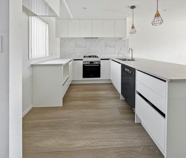 B/39 Soaring Bird Drive, Takanini - Photo 2