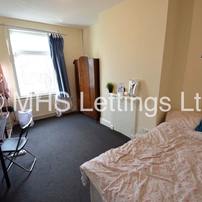 13 Chestnut Avenue, Leeds, LS6 1AZ - Photo 1