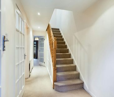 Terraced House to rent on - Photo 1