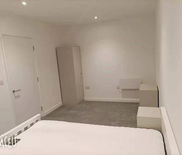 2 Bed Flat, Wharf End, M17 - Photo 6
