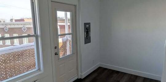 4 1/2 À LOUER ST-ROCH - Photo 2