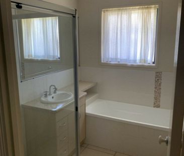 THE PERFECT BLEND OF SPACE & EASY LIVING - Photo 5