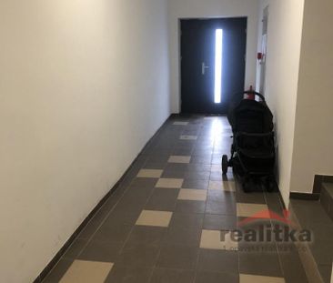 Pronájem bytu 1+kk 30 m2 - Fotografie 1