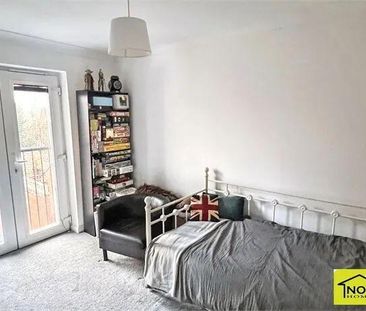 4 bedroom detached house to rent - Photo 5