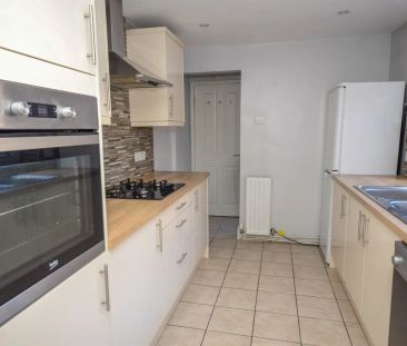 2 bed flat to rent in Bewick Street, South Shields, NE33 - Photo 6