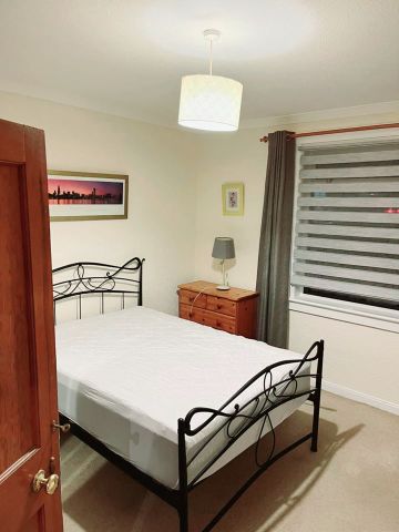 3 Bed Flat, Calder Road, EH11 - Photo 2