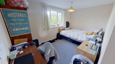 5 bedroom terraced house to rent - Photo 3