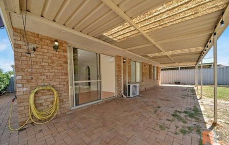 7 Delton Way, ATWELL WA 6164 - Photo 2