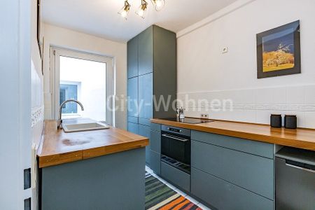 Stylisch modern ausgestattete Altbauwohnung in einer ruhigen Seitenstraße in Hamburg-Winterhude - Photo 4