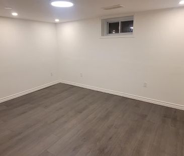 For Lease - 249 Highland Avenue, Oshawa, Ontario - Photo 5