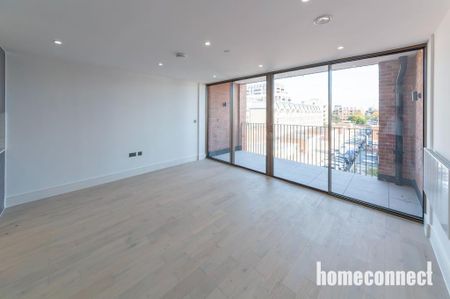 3 bedroom flat to rent - Photo 2