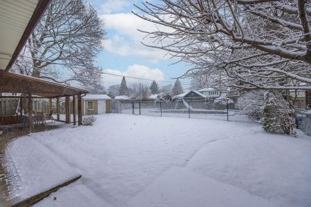 For Lease - 1063 Bedford Avenue Unit# Basement, Burlington, Ontario - Photo 2