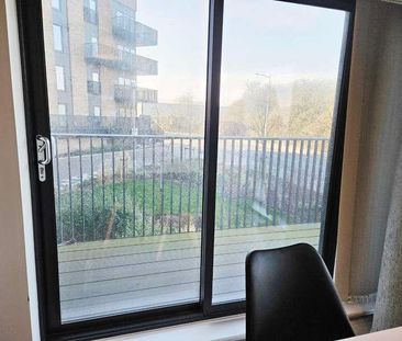 Hampton Place, Ashford, Ashford, TN23 - Photo 3