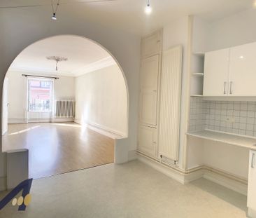 Location Appartement 3 pièces 71m² MONTBELIARD 25200 - Photo 2