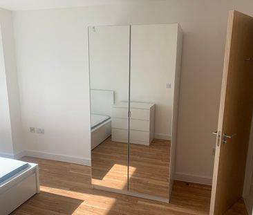 2 Bed Flat, Michigan Avenue, M50 - Photo 5