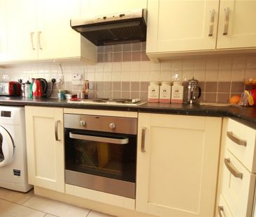 Harriers Close, Ealing, W5 3UA - Photo 5