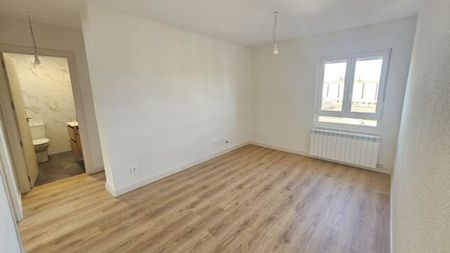 Piso de alquiler en Salamanca - Calle Van Dyck, Salesas - Photo 4