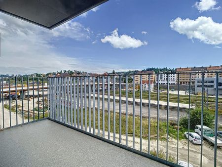 Appartement de 4.5 pièces avec balcon - Photo 2