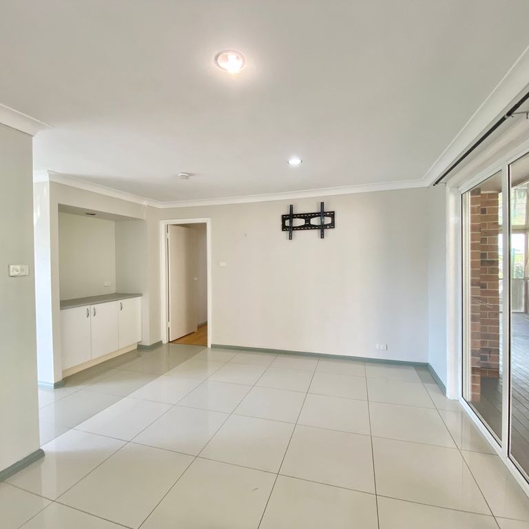 88 Auklet Road, Mount Hutton - Photo 1