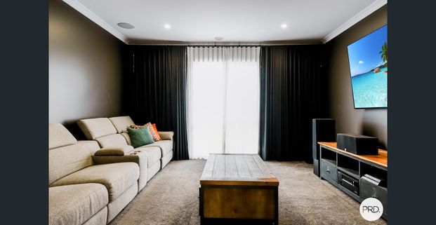 QUALITY FAMILY HOME! - Photo 1