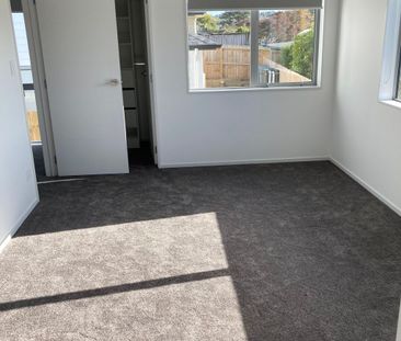 Mount Roskill - Photo 5