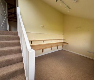 4 bedroom detached house to rent - Photo 4