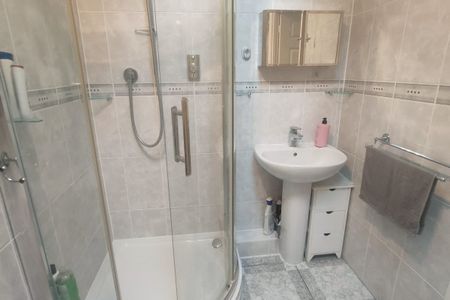 Blackbird Drive, BURY ST. EDMUNDS - Photo 2