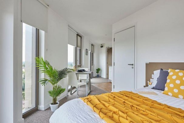 1 bedroom private hall to rent - Photo 1