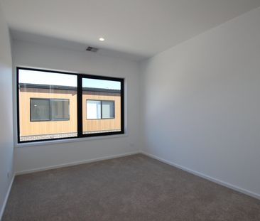 67 Beechworth Street, Watson ACT 2602 - Townhouse For Rent | Domain - Photo 4