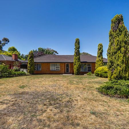 12 Beaconsfield Road - Photo 2