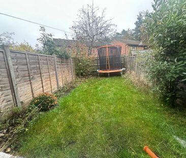 2 bedroom terraced house to rent - Photo 2