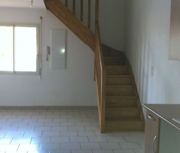 Arles Trinquetaille T3 d'environ 55 m² + mezzanine au 1er étage, - Photo 4