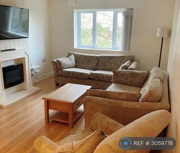 2 bedroom flat to rent - Photo 3