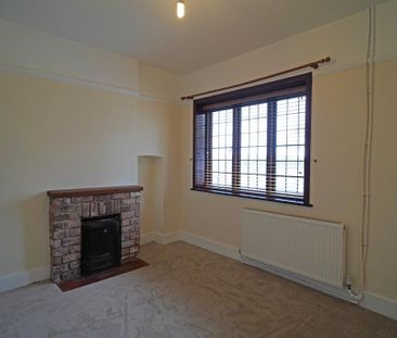 2 bedroom detached house to rent - Photo 2