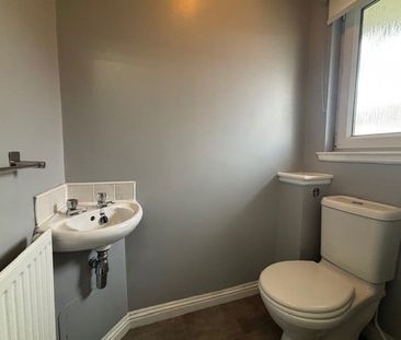 Craigendmuir Street, Glasgow, Riddrie, G33 1LG - Photo 5