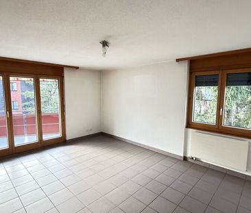 La quiétude d'un quartier résidentiel près des commerces - Photo 1