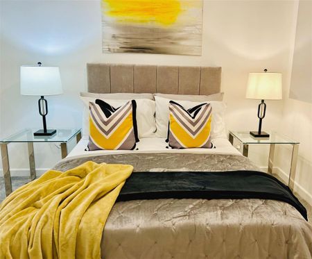 2 bedroom flat to rent - Photo 5