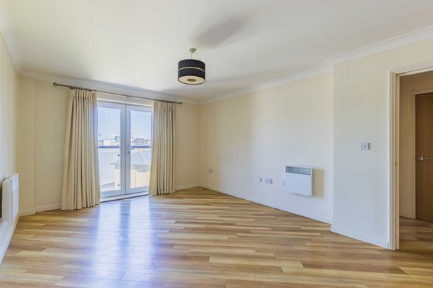 1 bed Flat for rent - Photo 1