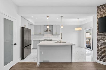 For Lease - 47 BENSLEY Lane, Hamilton, Ontario - Photo 5